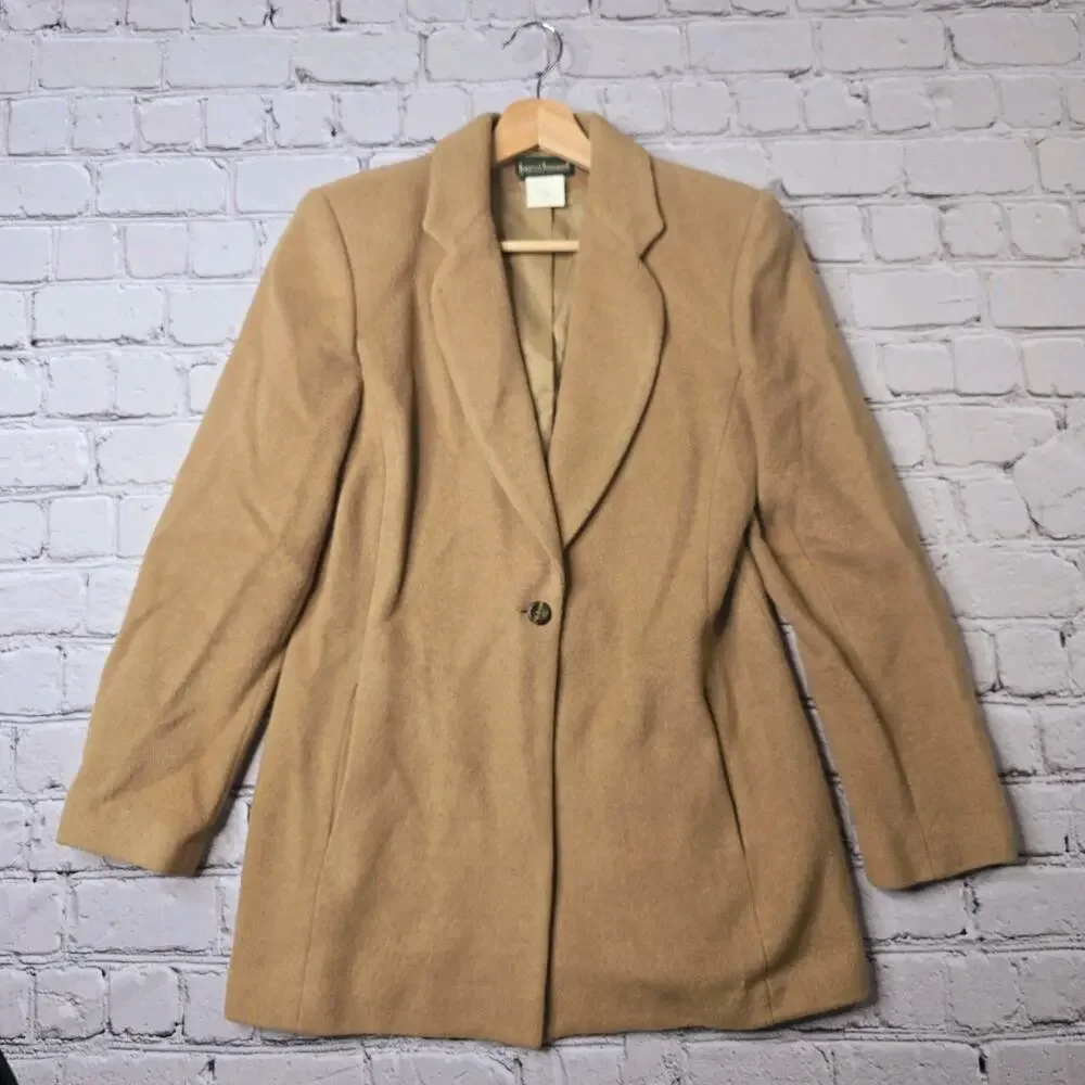 Vintage Harve Bernard Wool Blend Tan Single‎ Button Blazer Coat Jacket Size Med?